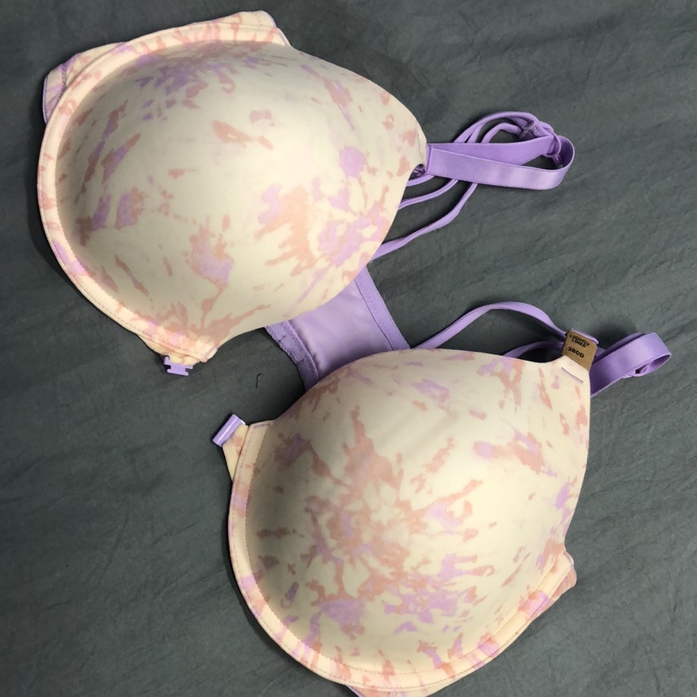 •Brand New PINK push up bra• - Picture 3 of 3